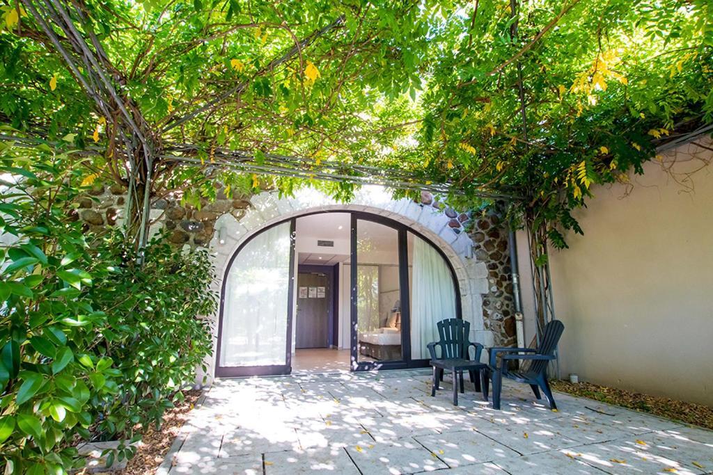 Hotel Du Cros D'Auzon Saint-Maurice-d'Ardeche ภายนอก รูปภาพ