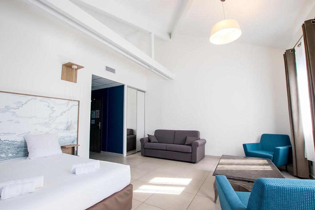 Hotel Du Cros D'Auzon Saint-Maurice-d'Ardeche ภายนอก รูปภาพ